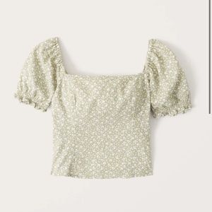 Abercrombie Squareneck Puff Sleeve Top